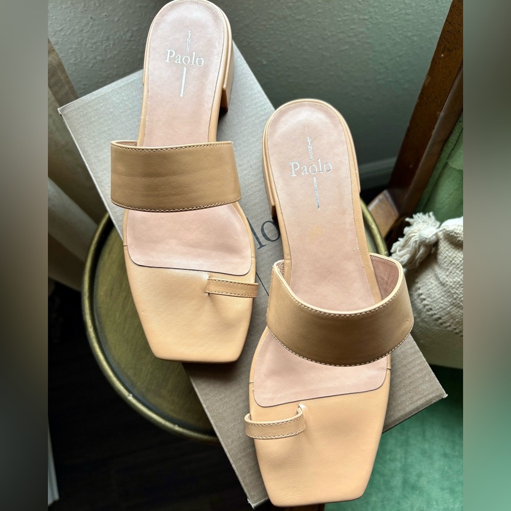 NWB Lily Women's Tan Leather Mules